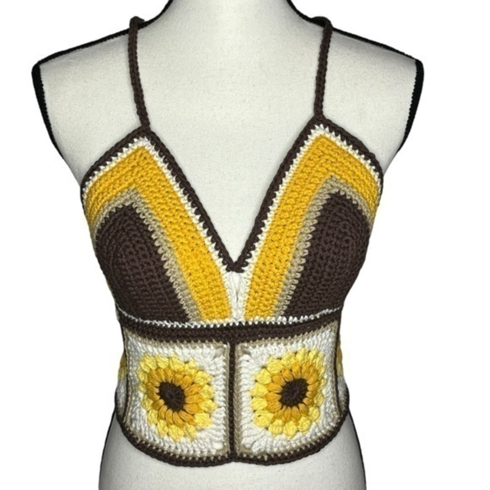 Handcrafted Crochet Crop Top Cotton Yarn Art Handmade Sunburst Granny‎ Square